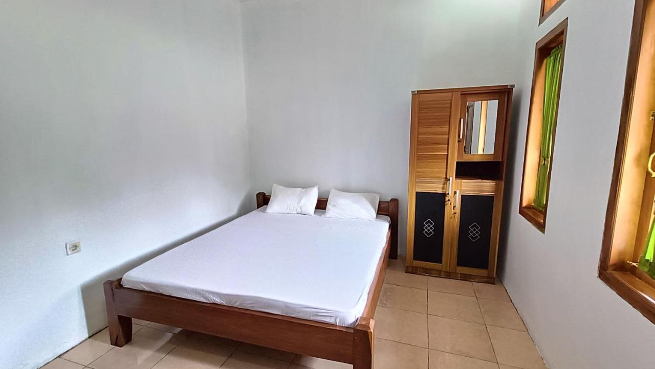 Jogo Segoro Homestay Mitra Reddoorz Near Pantai Sundak Gunungkidul Ngandong Exterior photo